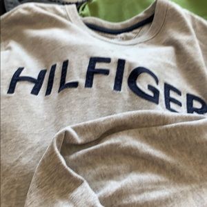 Gray Men’s #Hilfiger pullover crew neck